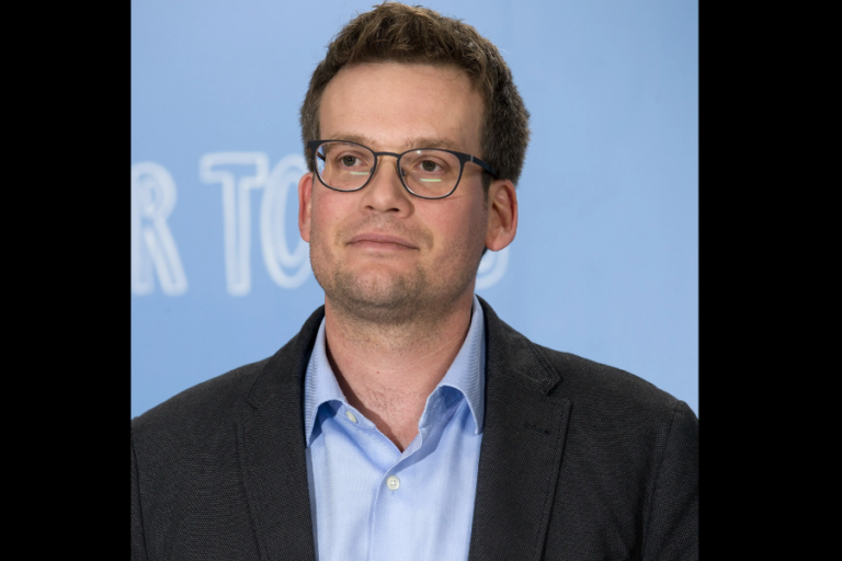 Who is John Green? Everything You Need to Know About Sarah Urist Green’s Husband